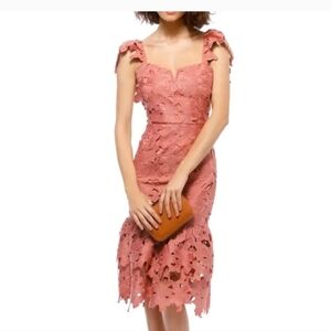 SAYLOR CORAL PINK LACE DONNA DRESS